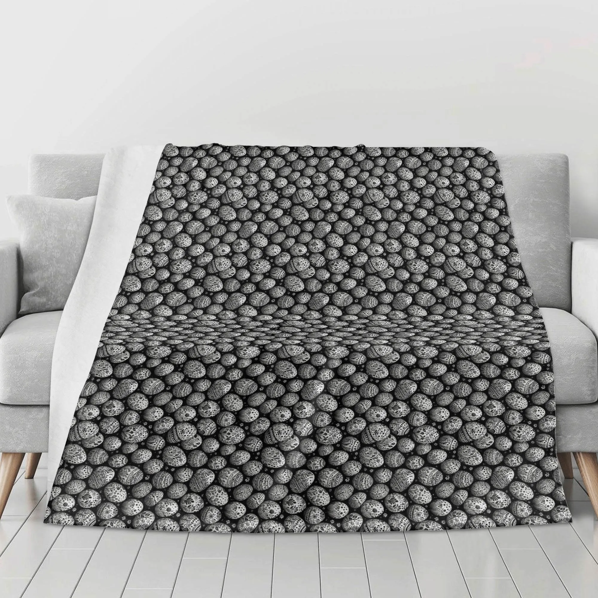 Black and White Egg Flannel Breathable Blanket 4 Sizes