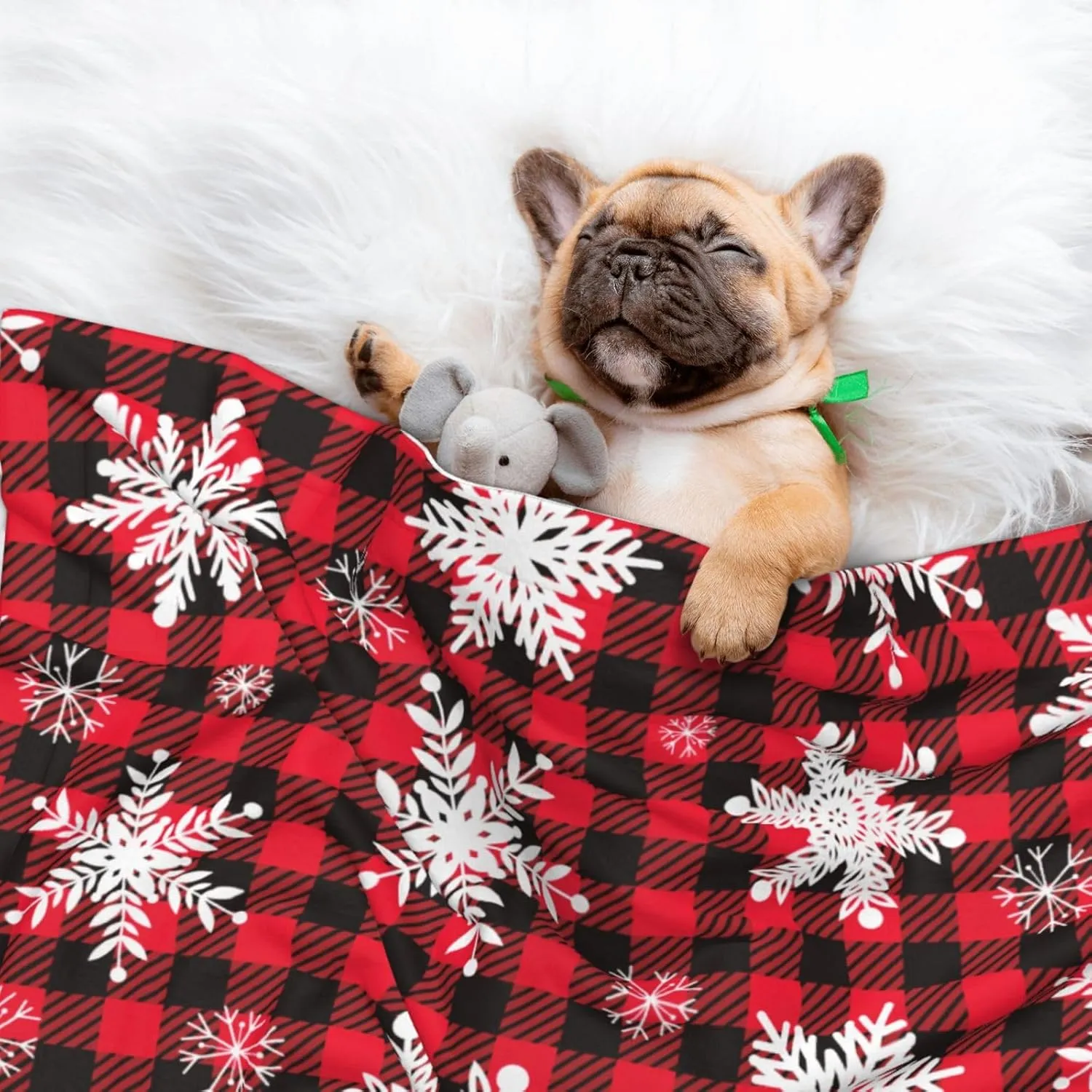 Plush Pet Blanket Christmas Snowflakes Black Red Buffalo Plaid 3D Paw Print Design Soft Fluffy Blankets Throw for Dog Puppy Cat Kitten Pets Gifts Small